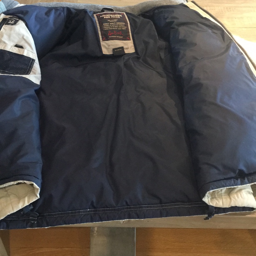Abercrombie Waterproofs Performance Jacket - image 7